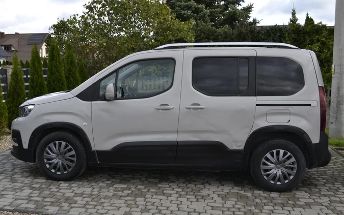 Peugeot Rifter cena 55555 przebieg: 148030, rok produkcji 2018 z Serock małe 562